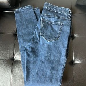 Old Navy Built In Sculpt Rockstar Jeans 10 Regular